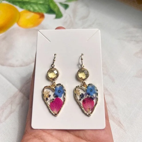 Floral Flower Petals Colorful Summer Abstract Resin Heart Earrings - Picture 5 of 9